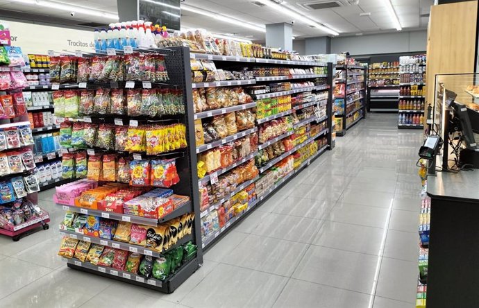 Archivo - Lineal de un supermercado
