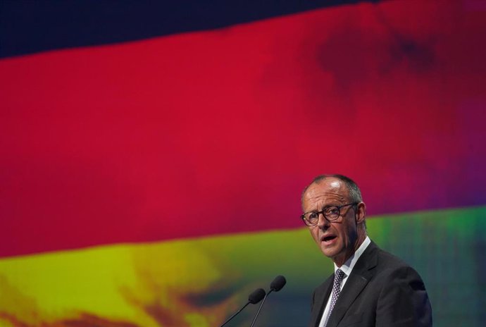 El presidente del CDU alemán, Friedrich Merz, durante el Congreso del Partido Popular Europeo (PPE), en Valencia