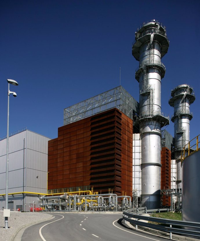 Archivo - Central de ciclo combinado de gas natural