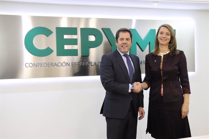 Archivo - El presidente de Cepyme y candidato a la reelección, Gerardo Cuerva, y la presidenta de CEOE-Cepyme Valladolid y candidata a presidir Cepyme, Ángela de Miguel. 
